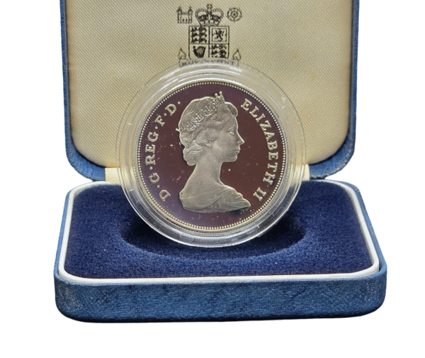 1981 Royal Mint 25 New Pence - Royal Wedding of The Prince of Wales to Lady Diana Spencer - Silver Proof - Image 3