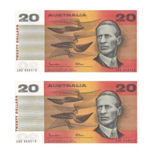 1985 $20 Note Pair - Sequential Numbers - EKD 868518 & EKD 868519 - Johnston/Fraser - Gothic Serial - R409b - About Uncirculated